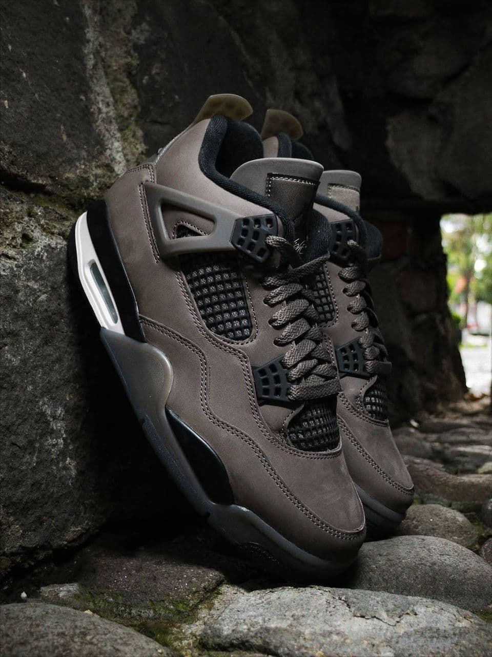 JORDAN Air Jordan 4 — Cacao Wow